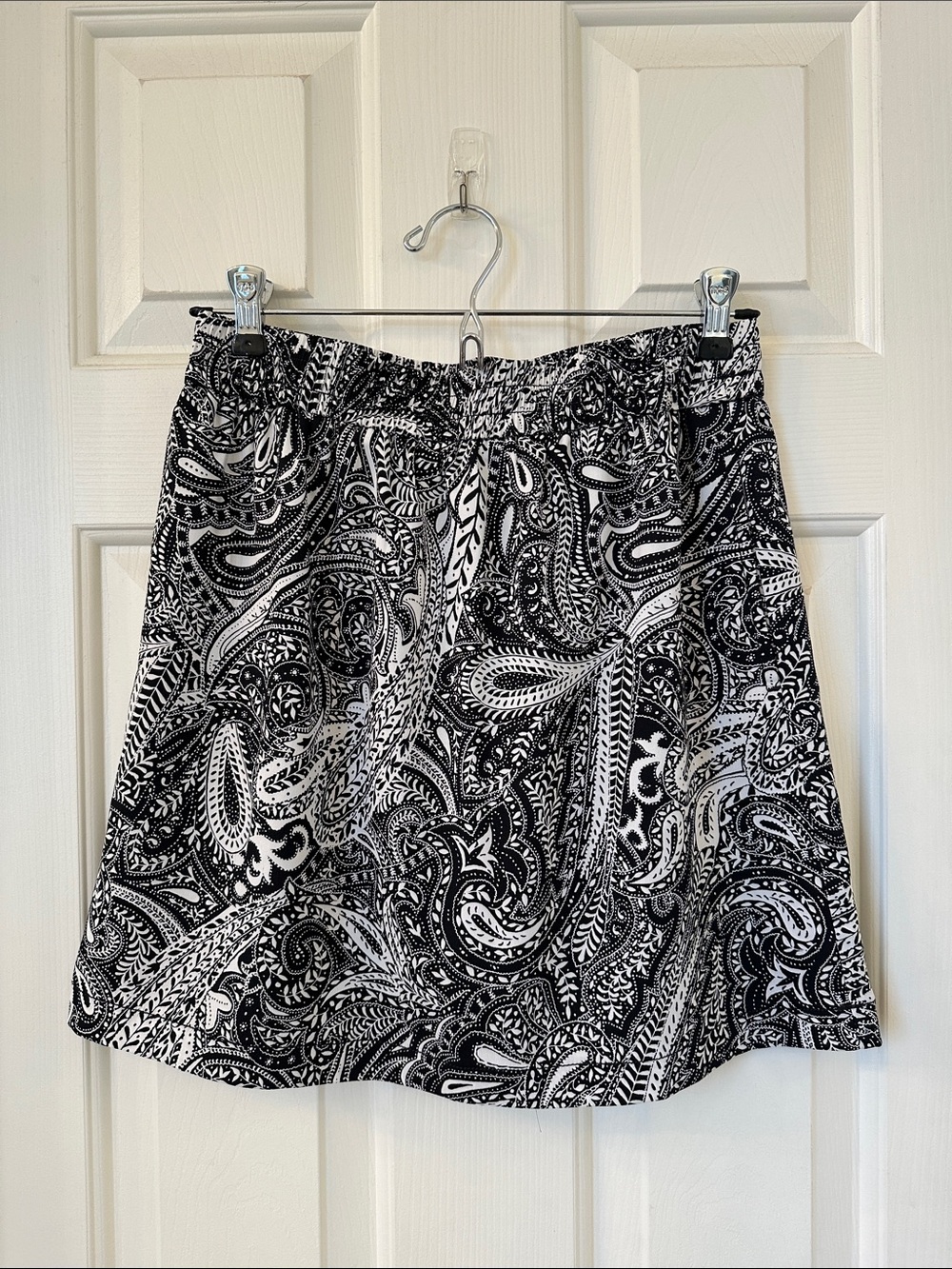 LOFT Black and White Paisley A-Line Skirt with Elastic Waist